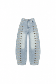 Barracks Barrel Jeans