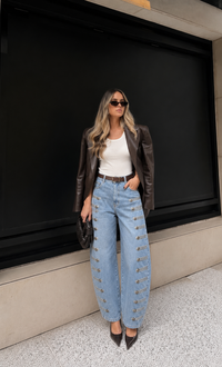 Barracks Barrel Jeans
