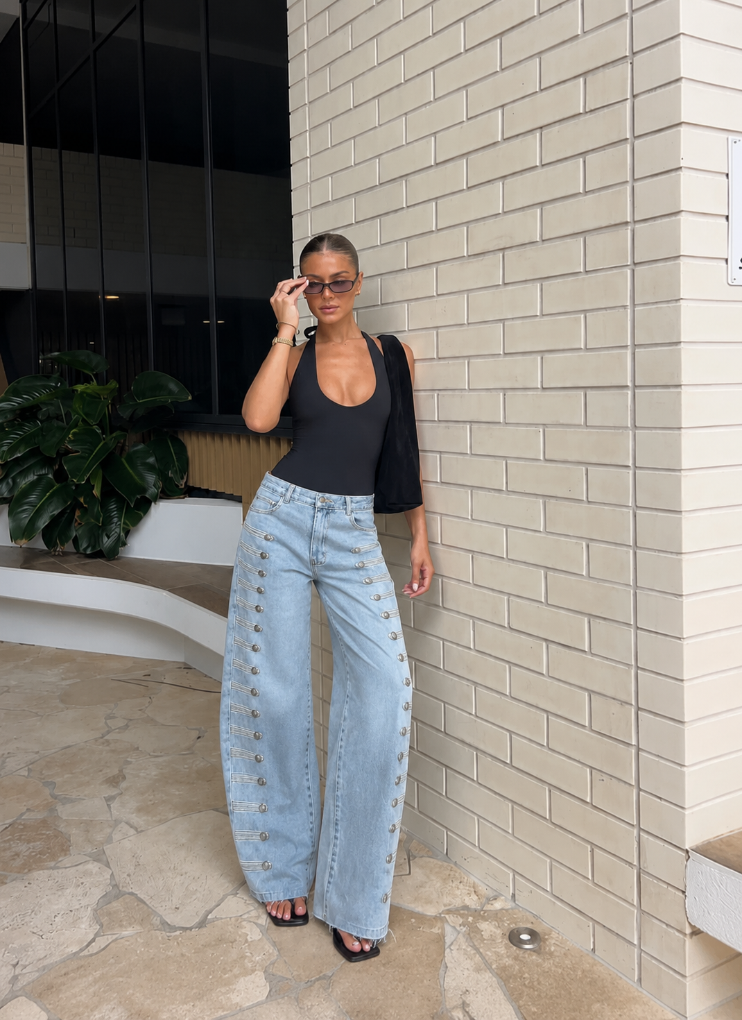 Barracks Barrel Jeans