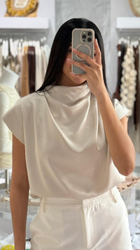 Pearl Touch blouse