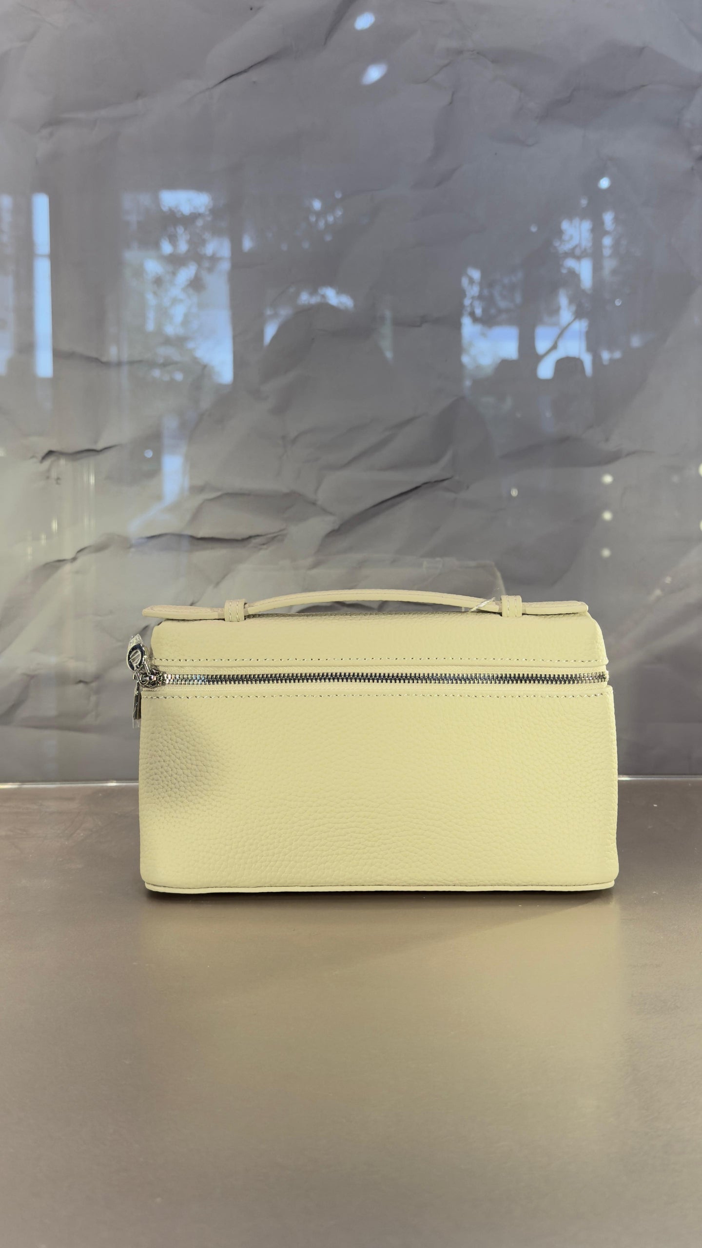 Almond Touch mini bag