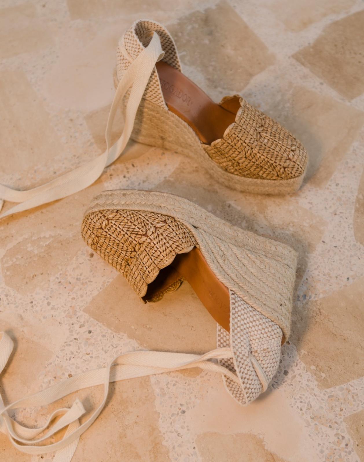 Natural Glam Wedges