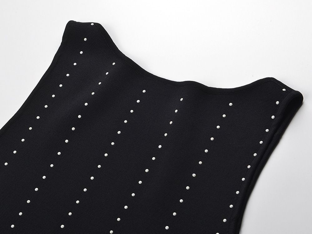 Noir Ligne Elegante Midi Dress